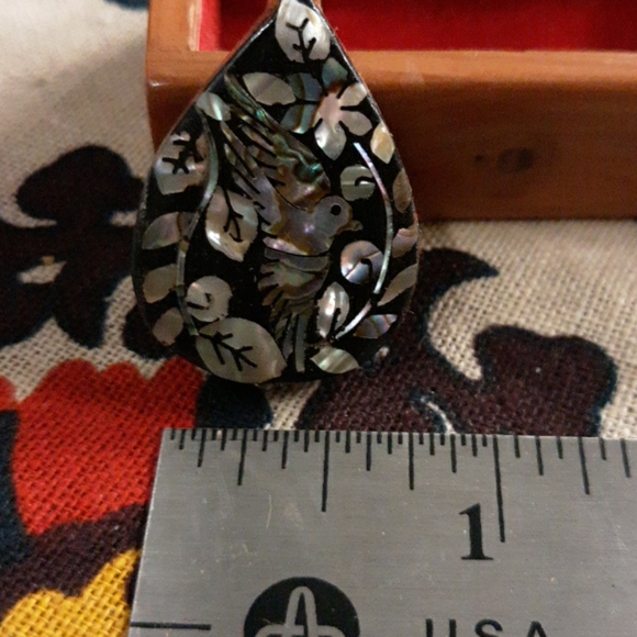 Hand-Crafted Mini-Guitar - Picture 5 of 8